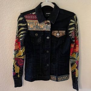 “Desigual” Black Jacket. Size 36/S